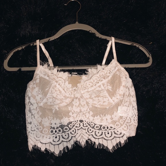 Cute White Lace Bralette - Picture 2 of 4